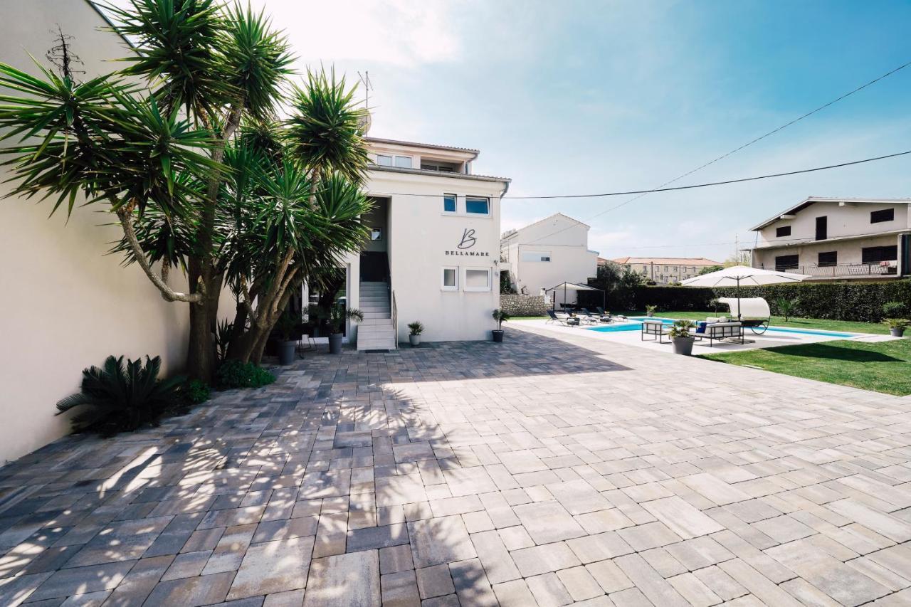 Holiday Home Apartments Bellamare Zadar Bagian luar foto