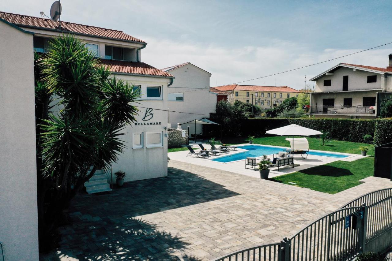Holiday Home Apartments Bellamare Zadar Bagian luar foto